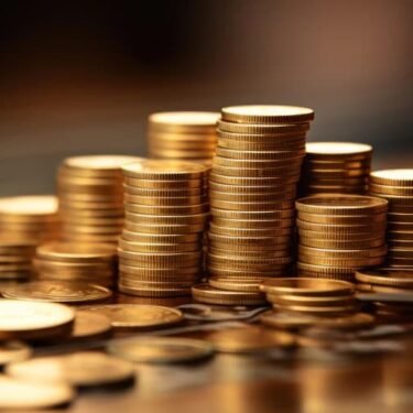 Des piles de pièces de monnaie